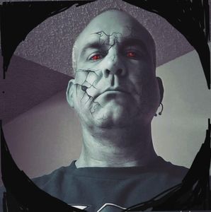 Meet your Posher, Devin